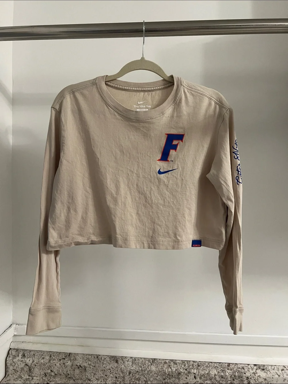 Nike Beige Cropped Long Sleeve Tee with Blue & orange Florida Gators